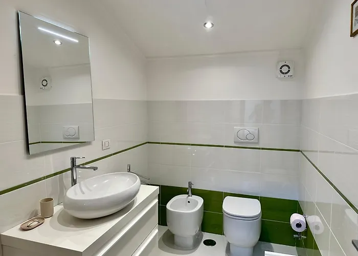 Apartman Sisters' - Nel Centro Storico Con Terrazzo, Aria Condizionata E Vasca Da Bagno