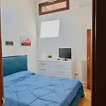 Apartment Sisters' - Nel Centro Storico Con Terrazzo, Aria Condizionata E Vasca Da Bagno