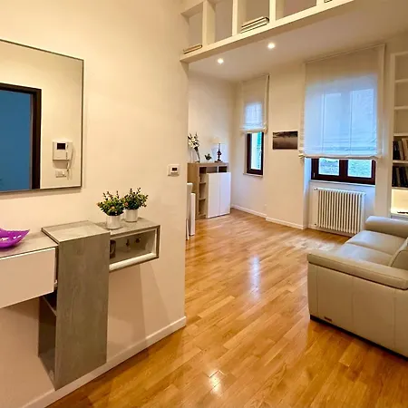 Sisters' - Nel Centro Storico Con Terrazzo, Aria Condizionata E Vasca Da Bagno *