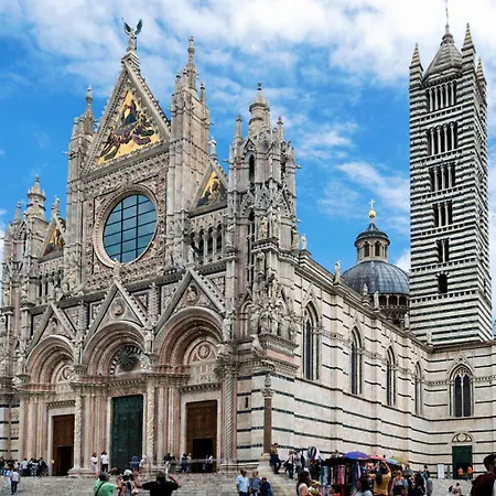 Lägenhet Sisters' - Nel Centro Storico Con Terrazzo, Aria Condizionata E Vasca Da Bagno *