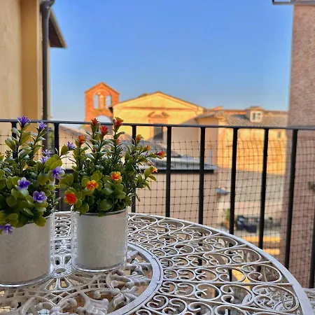 Sisters' - Nel Centro Storico Con Terrazzo, Aria Condizionata E Vasca Da Bagno