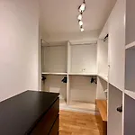 Sisters' - Nel Centro Storico Con Terrazzo, Aria Condizionata E Vasca Da Bagno Lejlighed