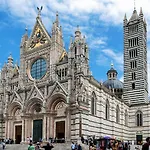 Lejlighed Sisters' - Nel Centro Storico Con Terrazzo, Aria Condizionata E Vasca Da Bagno *