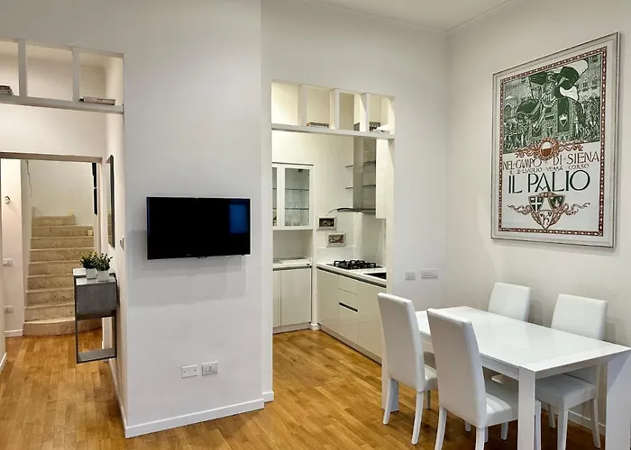 Sisters' - Nel Centro Storico Con Terrazzo, Aria Condizionata E Vasca Da Bagno Σιένα