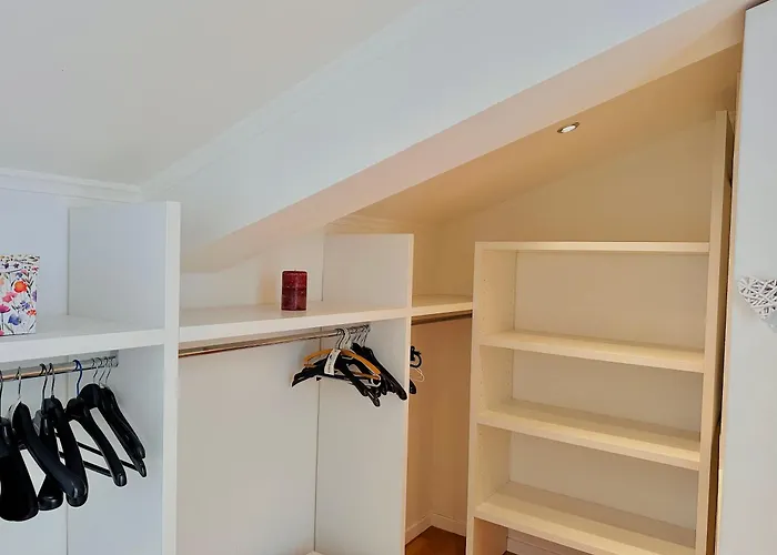 Sisters' - Nel Centro Storico Con Terrazzo, Aria Condizionata E Vasca Da Bagno Σιένα